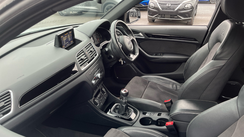 Audi Q3 1.4T FSI Black Edition 5dr Petrol Estate